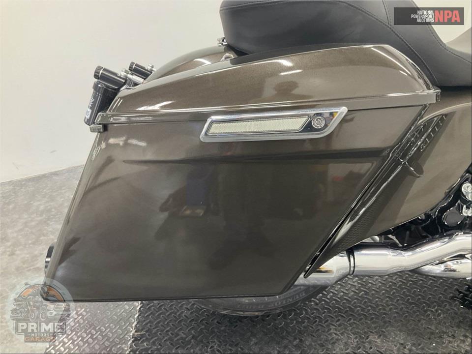 2021 Harley-Davidson FLHX STREET GLIDE — фото 18