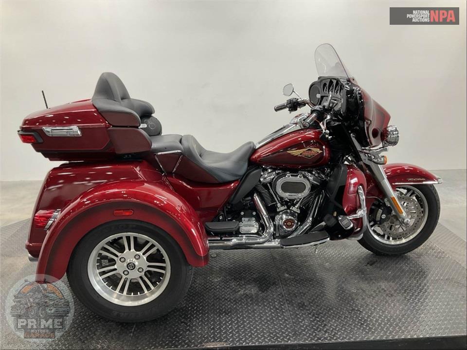 2023 Harley-Davidson FLHTCUTGANV TRI GLIDE ULTRA ANNIVERSARY — фото 1