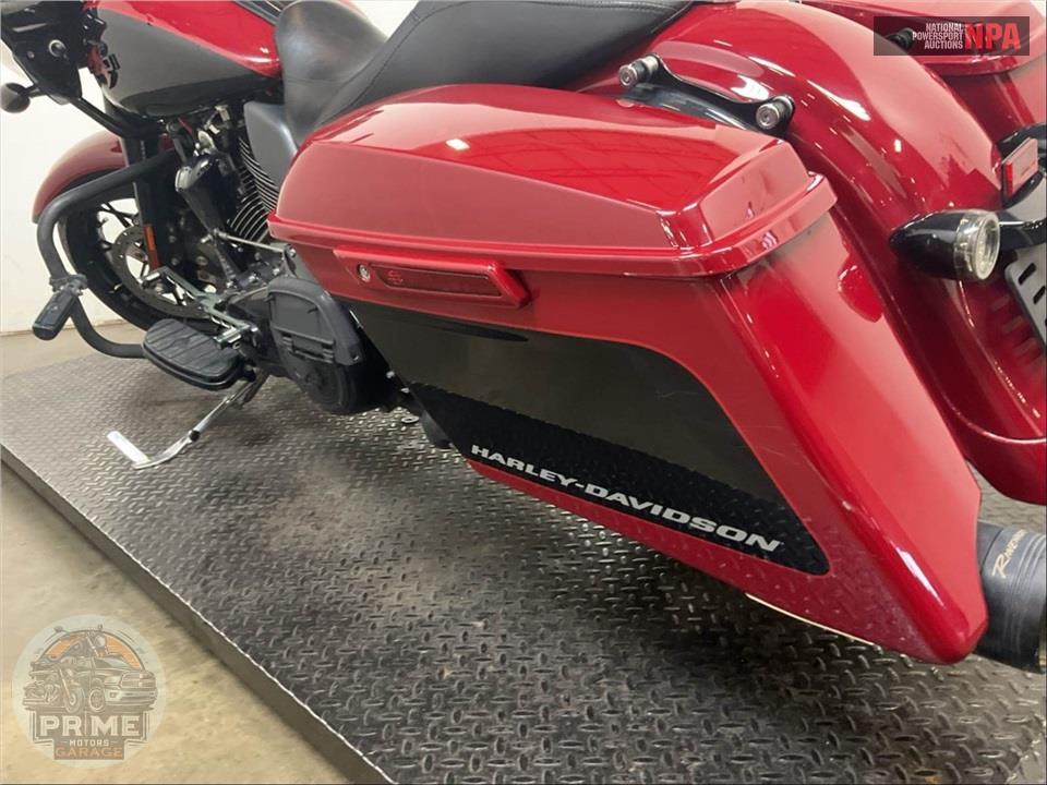 2021 Harley-Davidson FLTRXS ROAD GLIDE SPECIAL — фото 17
