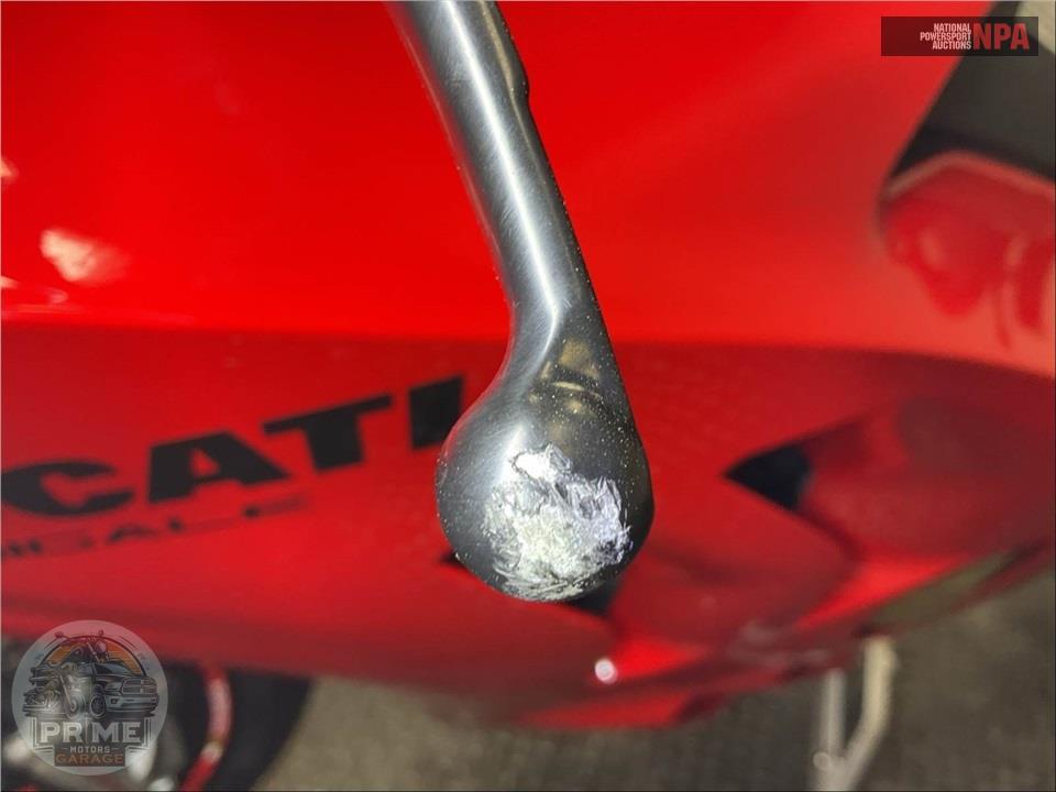 2022 Ducati PANIGALE V4 — фото 20