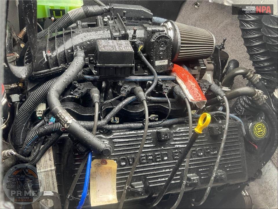 2015 Mb Sports B52 23  B52 SERIES L=23/E=1 400HP INDMAR VDR — фото 7