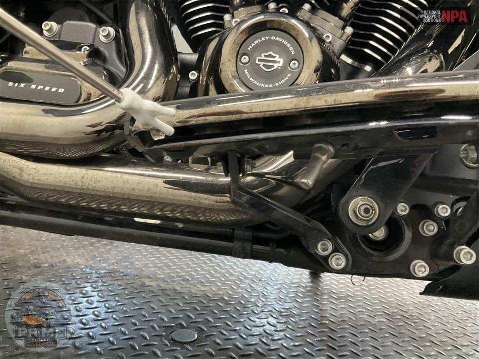 2022 Harley-Davidson FLTRXSE CVO ROAD GLIDE — фото 27