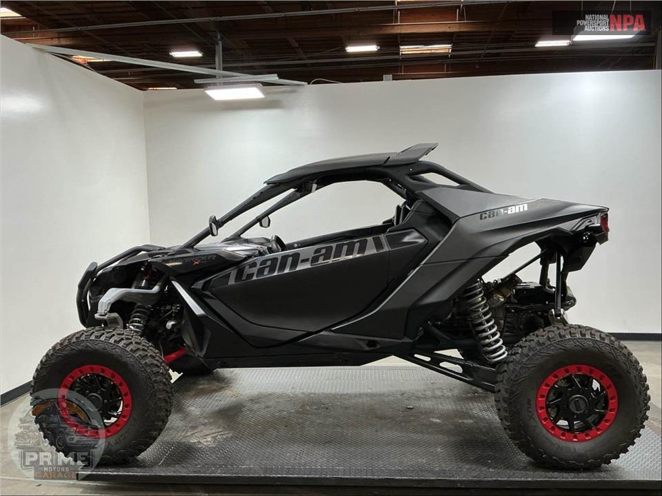 2024 Can-Am MAVERICK R X RS WITH SMART-SHOX — фото 3