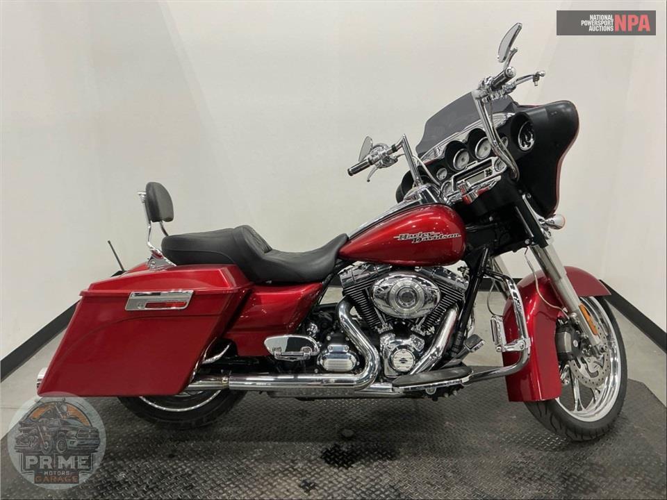 2012 Harley-Davidson FLHX STREET GLIDE — фото 1