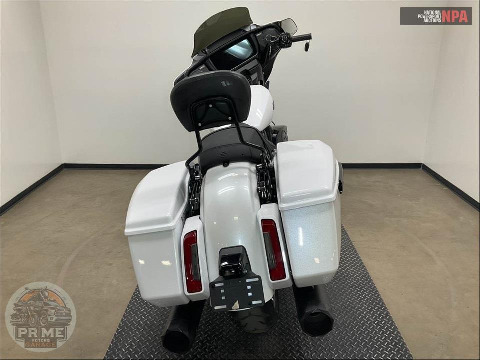 2024 Harley-Davidson FLHX STREET GLIDE — фото 4