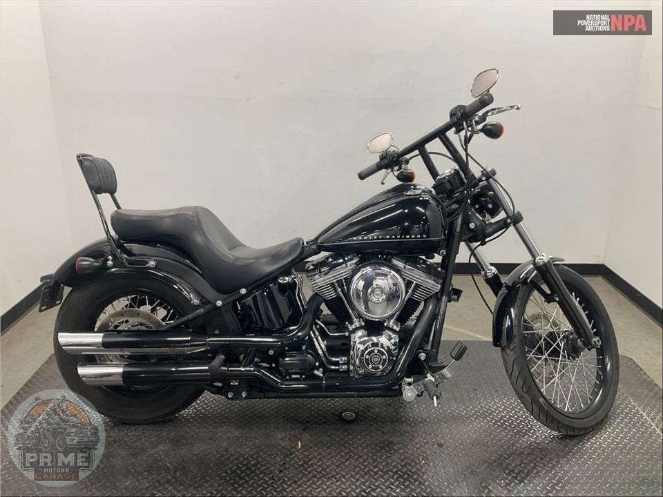 2011 HARLEY-DAVIDSON FXS BLACKLINE