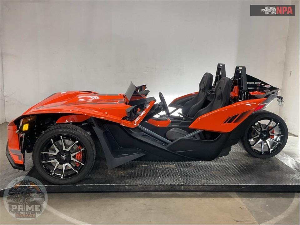 2023 Polaris SLINGSHOT R WITH AUTODRIVE — фото 3