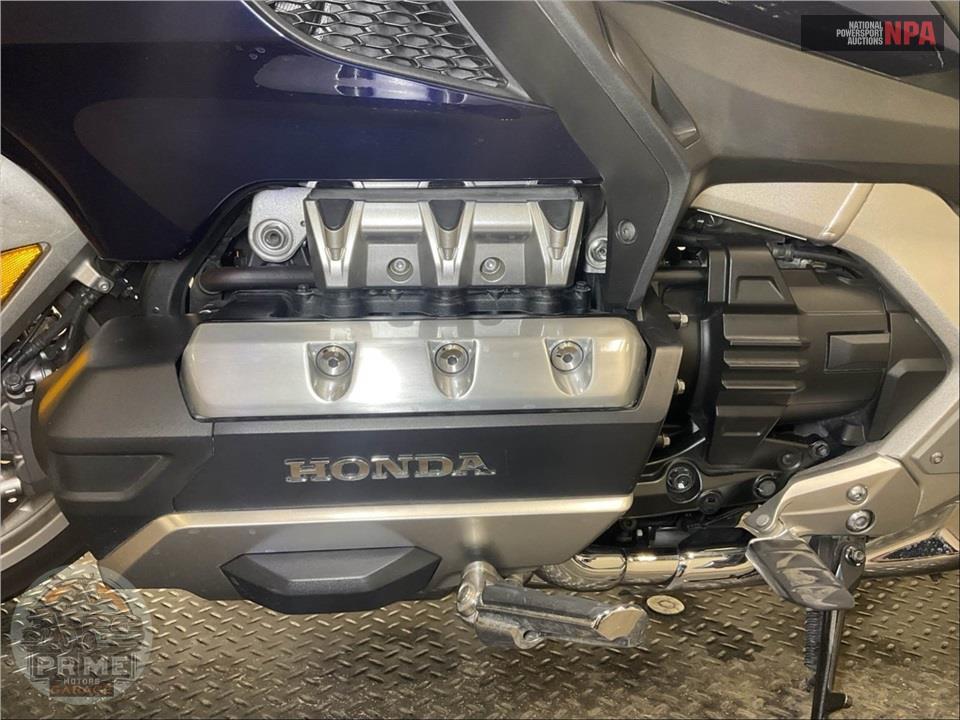 2018 Honda GL1800D GOLDWING TOUR DCT (BLUE) — фото 7