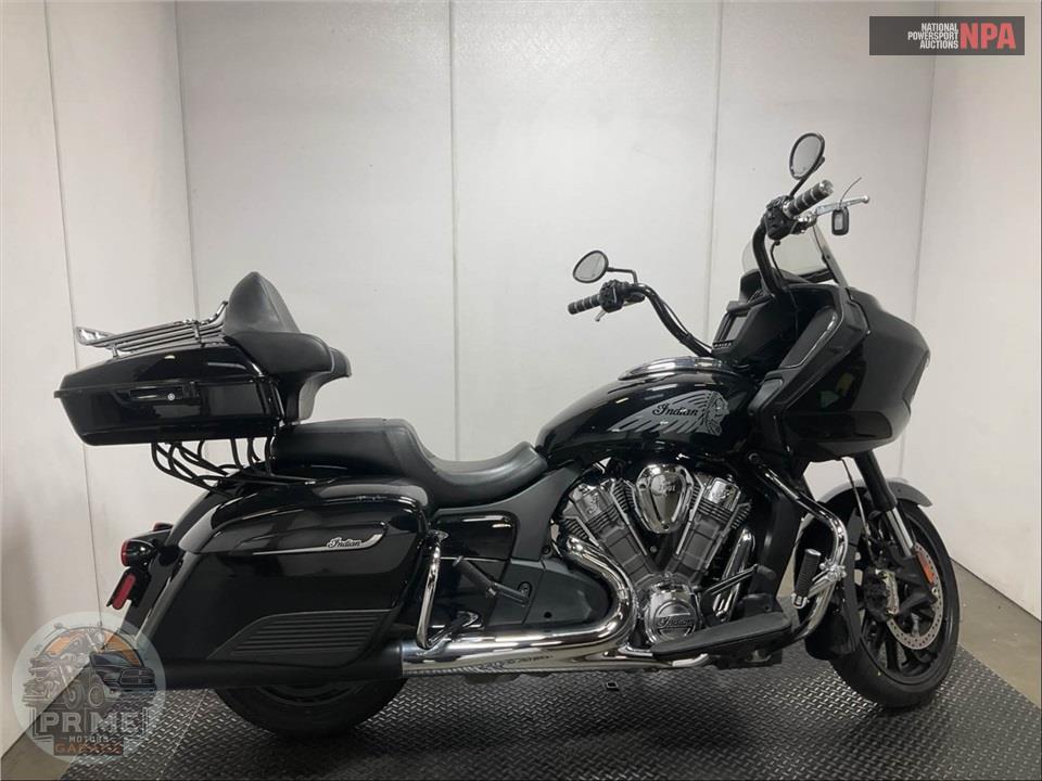 2021 Indian Motorcycle CHALLENGER (BLACK) — фото 1