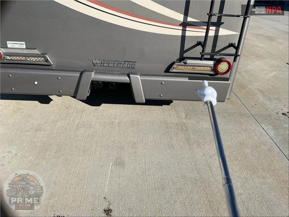 2017 Winnebago M-23A FORD - FUSE SERIES — фото 69