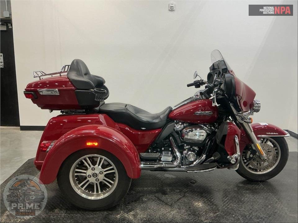 2021 Harley-Davidson FLHTCUTG TRI GLIDE ULTRA CLASSIC — фото 1