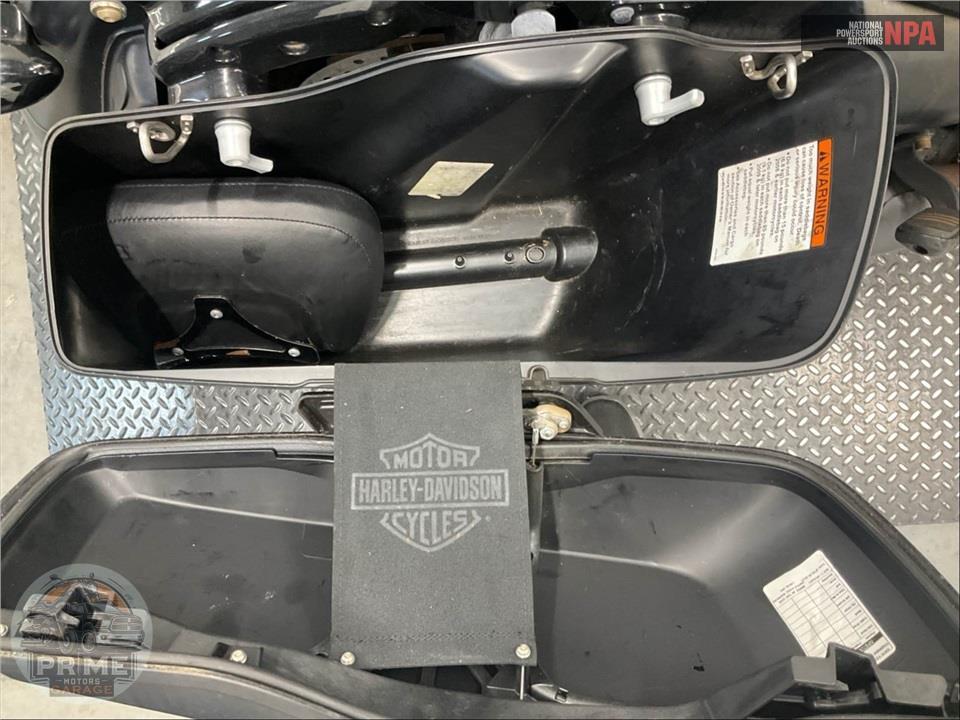 2012 Harley-Davidson FLTRU ROAD GLIDE ULTRA — фото 18
