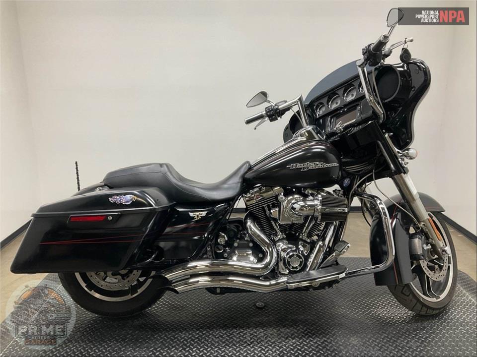2014 Harley-Davidson FLHXS STREET GLIDE — фото 1