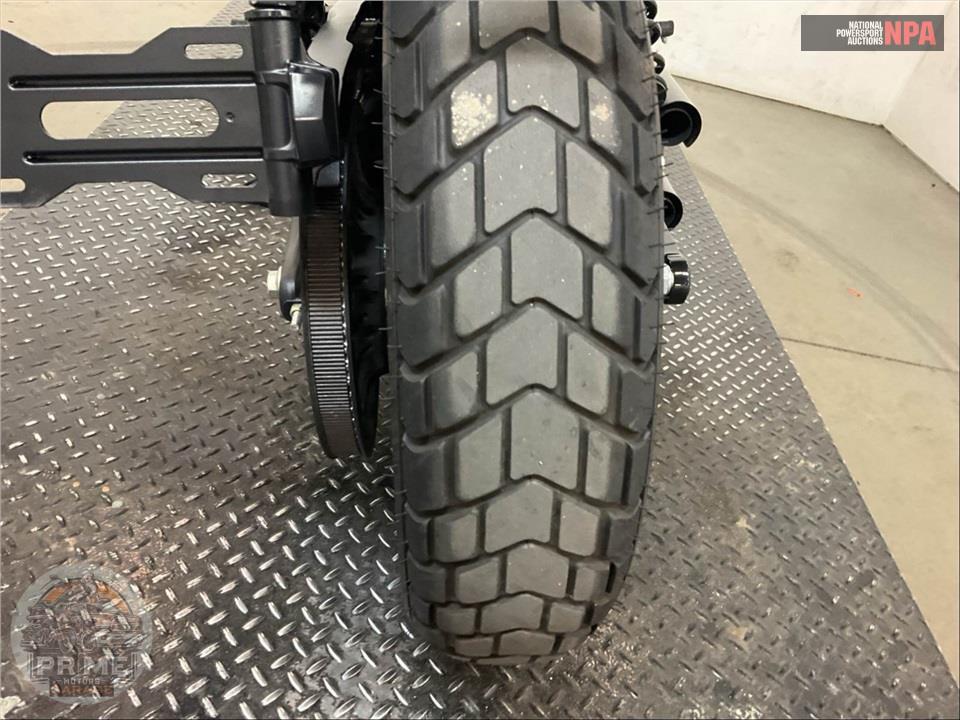2023 Indian Motorcycle SCOUT BOBBER (ABS, SMOKE COLOR) — фото 17