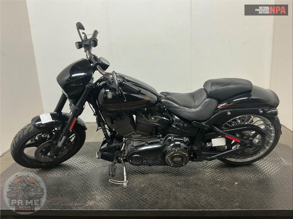 2016 Harley-Davidson FXSE CVO PRO STREET BREAKOUT — фото 3