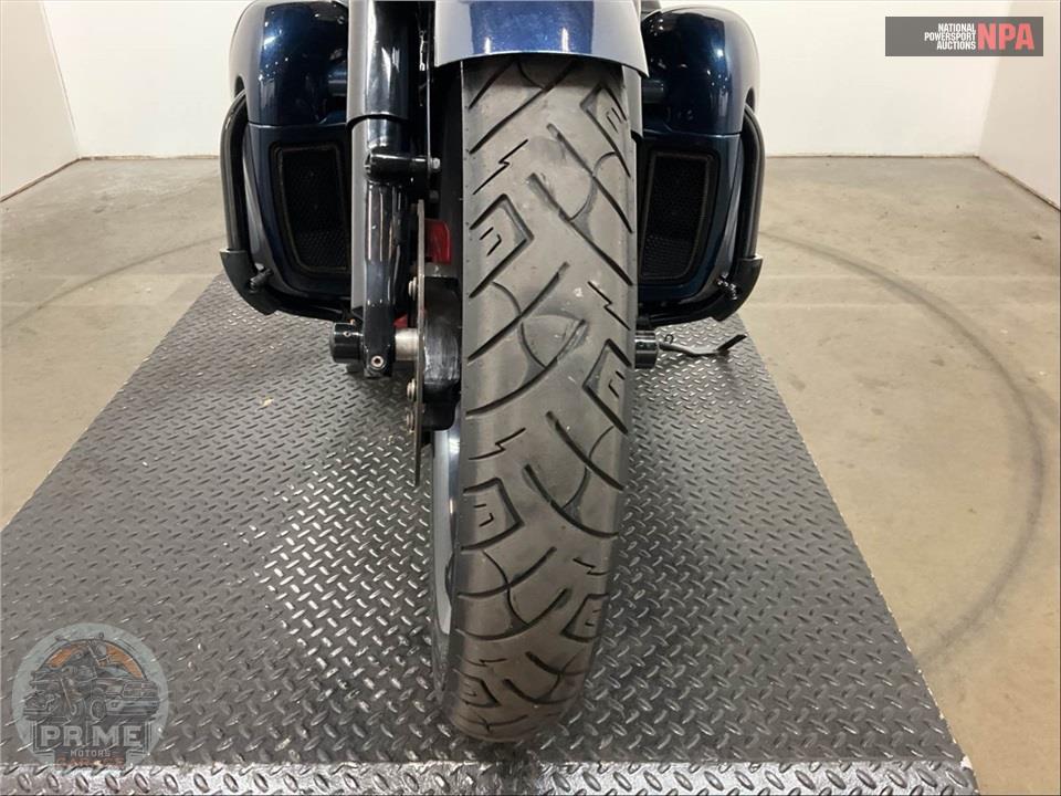 2016 Harley-Davidson FLTRU ROAD GLIDE ULTRA — фото 22