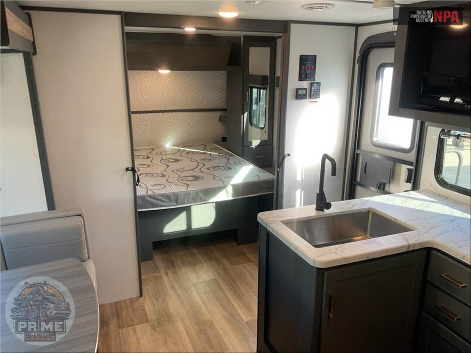 2023 Keystone Rv M-2290 BH - BULLET CROSSFIRE SERIES — фото 9