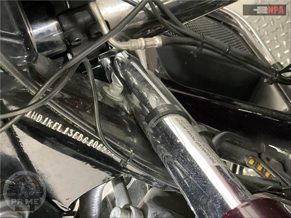 2014 Harley-Davidson FLHTK ELECTRA GLIDE ULTRA LIMITED — фото 12