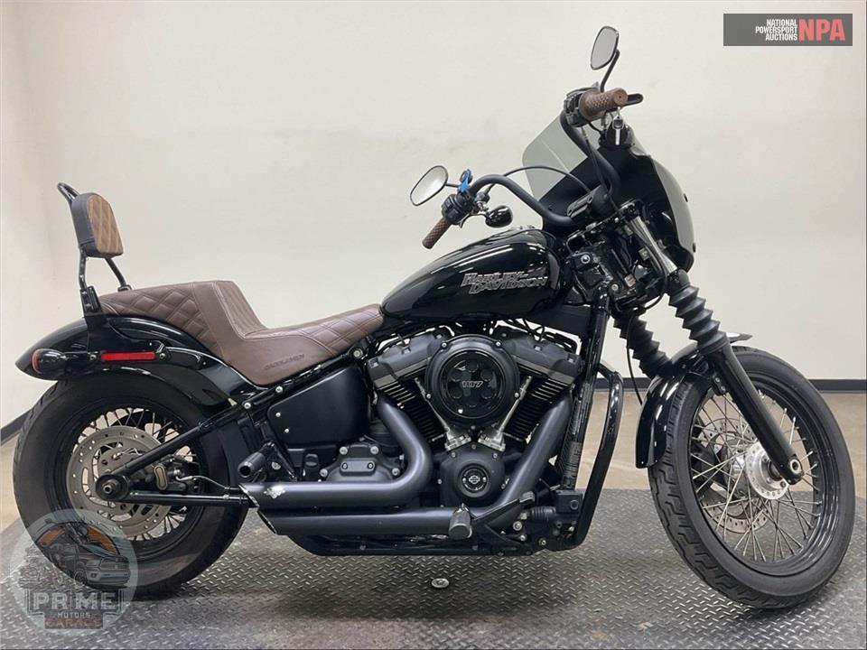 2018 Harley-Davidson FXBB STREET BOB — фото 1