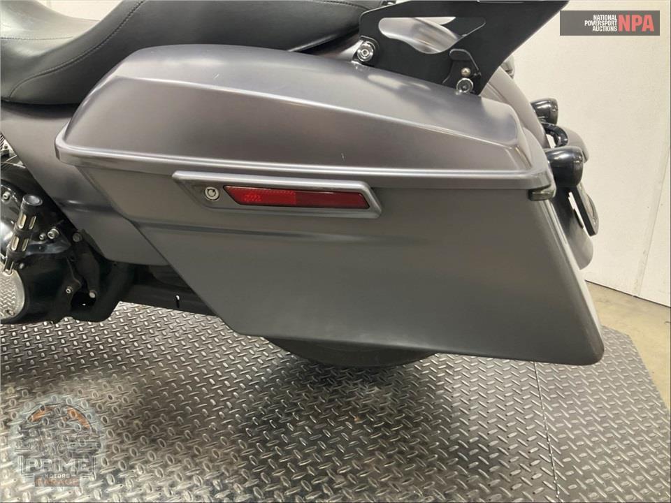 2015 Harley-Davidson FLHX STREET GLIDE — фото 20