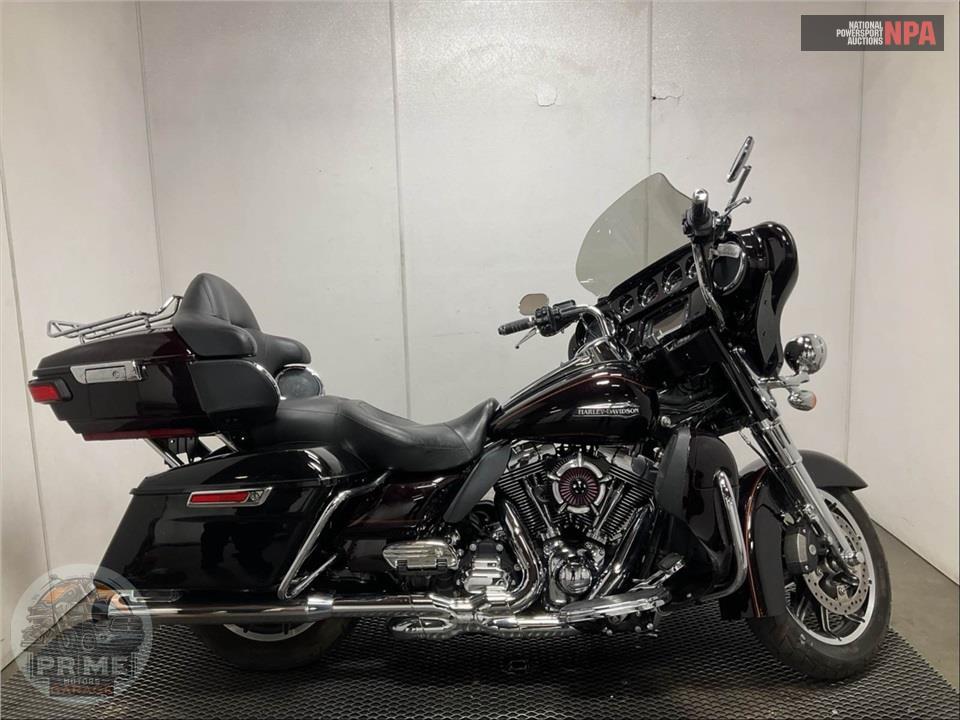 2014 Harley-Davidson FLHTCU ULTRA CLASSIC ELECTRA GLIDE — фото 1
