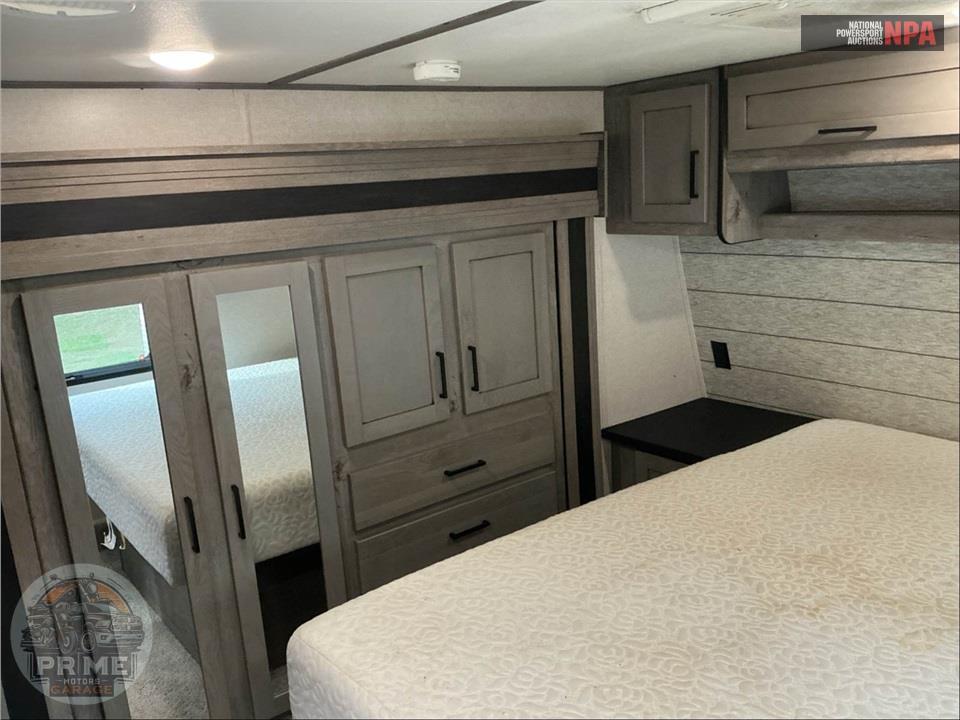 2020 Keystone Rv M-423 - RAPTOR TOY HAULER TOY HAULER SERIES — фото 15