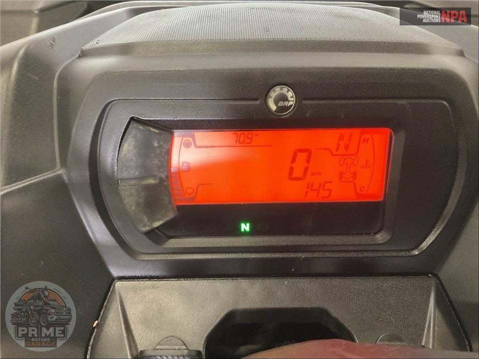 2024 Can-Am OUTLANDER PRO XU HD5 — фото 6
