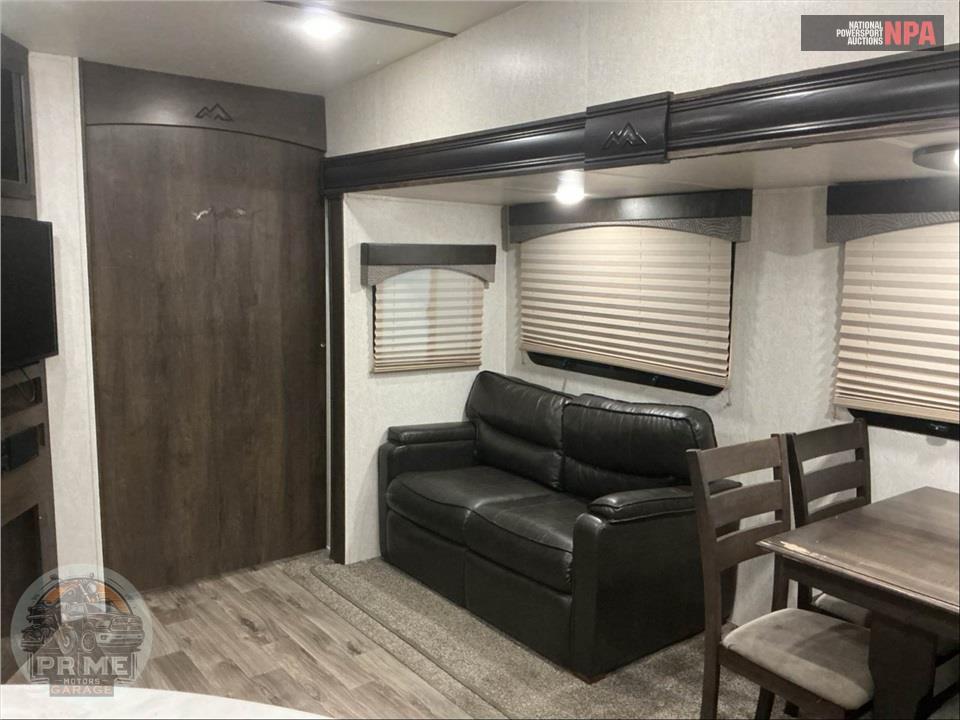 2018 Starcraft M-296BHS - TELLURIDE FIFTH WHEEL SERIES — фото 6