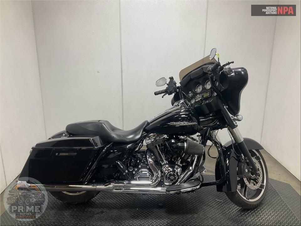 2013 Harley-Davidson FLHX STREET GLIDE — фото 1