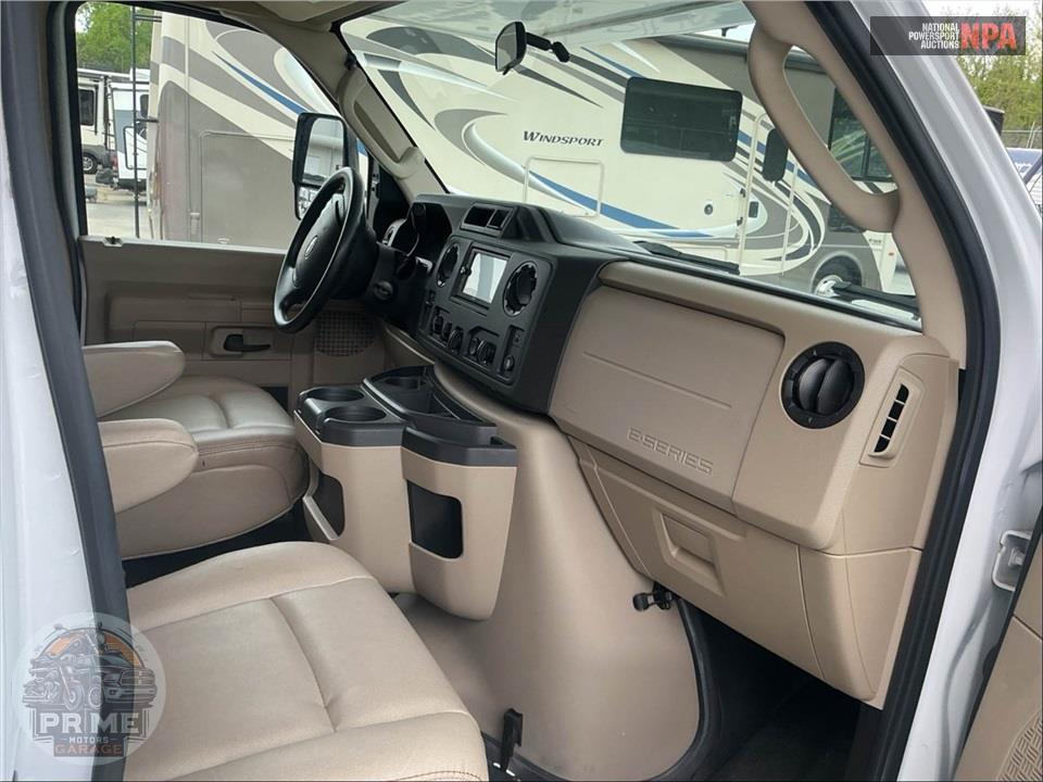 2019 Sunseeker By Forest River M-2420MS FORD E450 6.8 LITER — фото 22