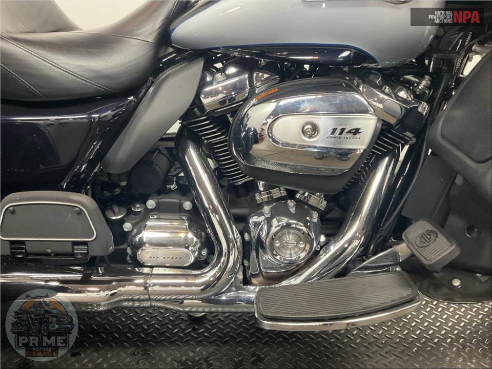2019 Harley-Davidson FLHTCUTG TRI GLIDE ULTRA — фото 6
