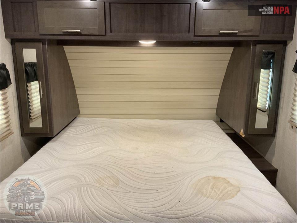 2019 Crossroads Rv M-253 RB - SUNSET TRAIL SUPER LITE SERIES — фото 40