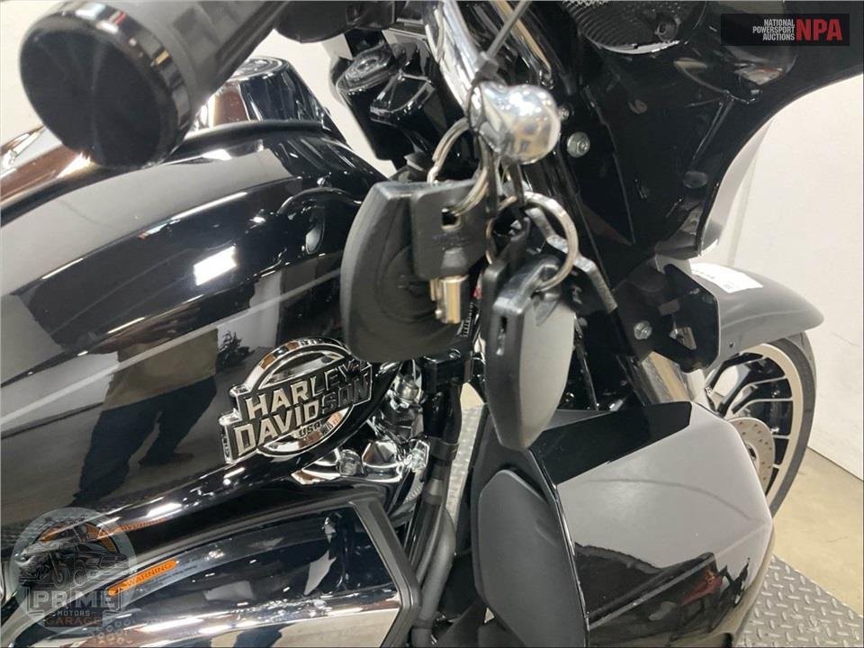 2026 Harley-Davidson FLHLT STREET GLIDE 3 LIMITED — фото 10