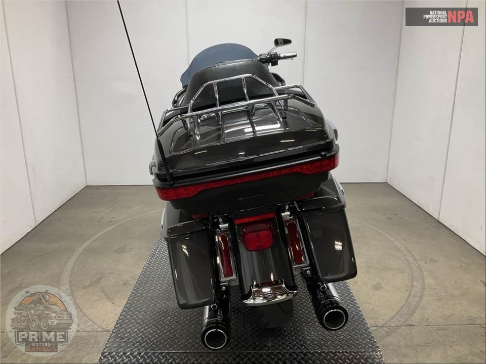 2019 Harley-Davidson FLTRU ROAD GLIDE ULTRA — фото 4