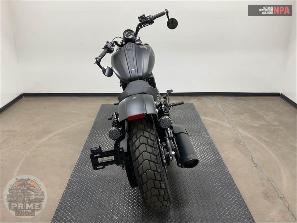 2025 Indian Motorcycle SCOUT BOBBER LIMITED (SMOKE) — фото 4