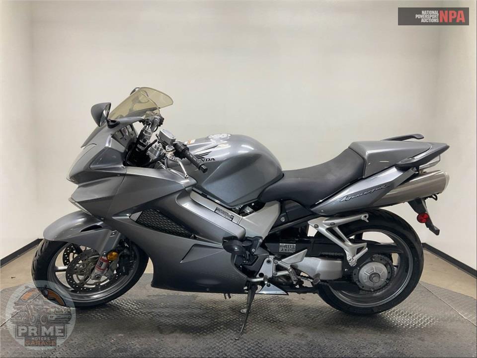 2008 Honda VFR8008 INTERCEPTOR — фото 3