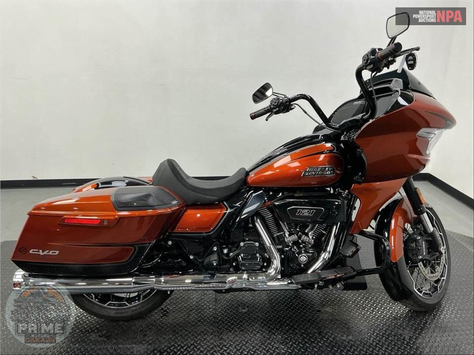 2023 Harley-Davidson FLTRXSE CVO ROAD GLIDE — фото 1