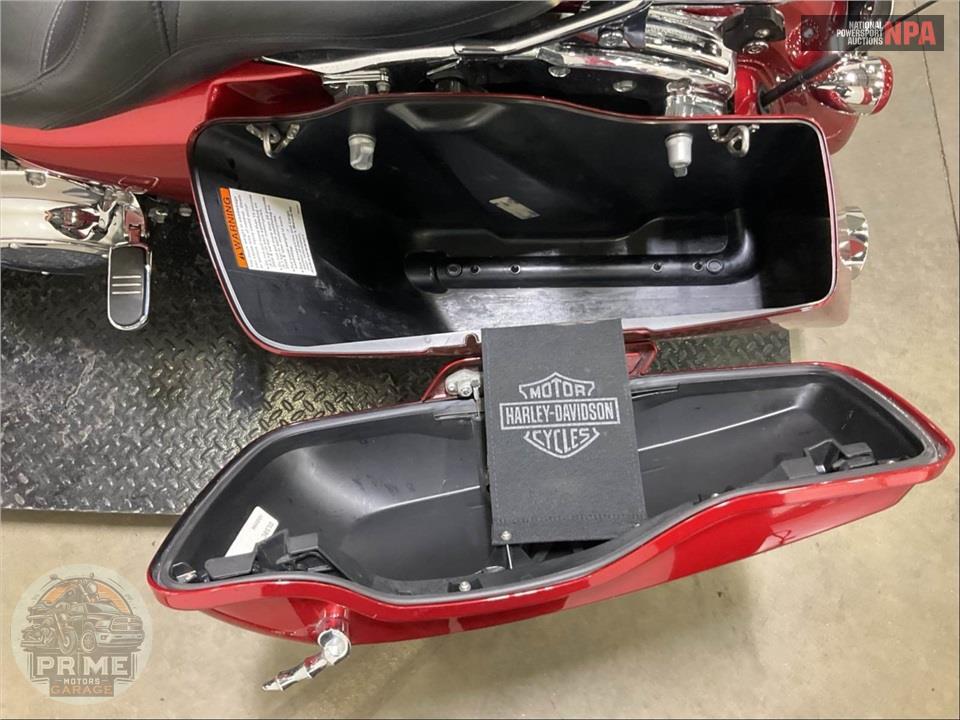 2019 Harley-Davidson FLTRX ROAD GLIDE — фото 17