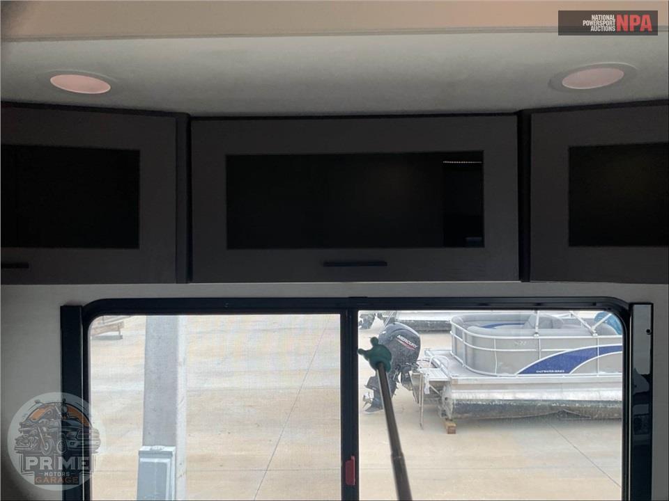 2024 Alliance Rv M-42V13 - VALOR FIFTH WHEEL SERIES — фото 35