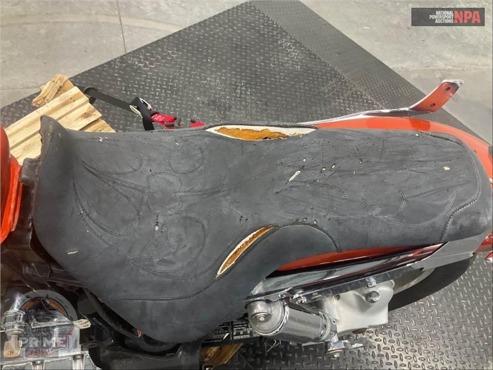 2004 Honda VTX1800C4 — фото 32