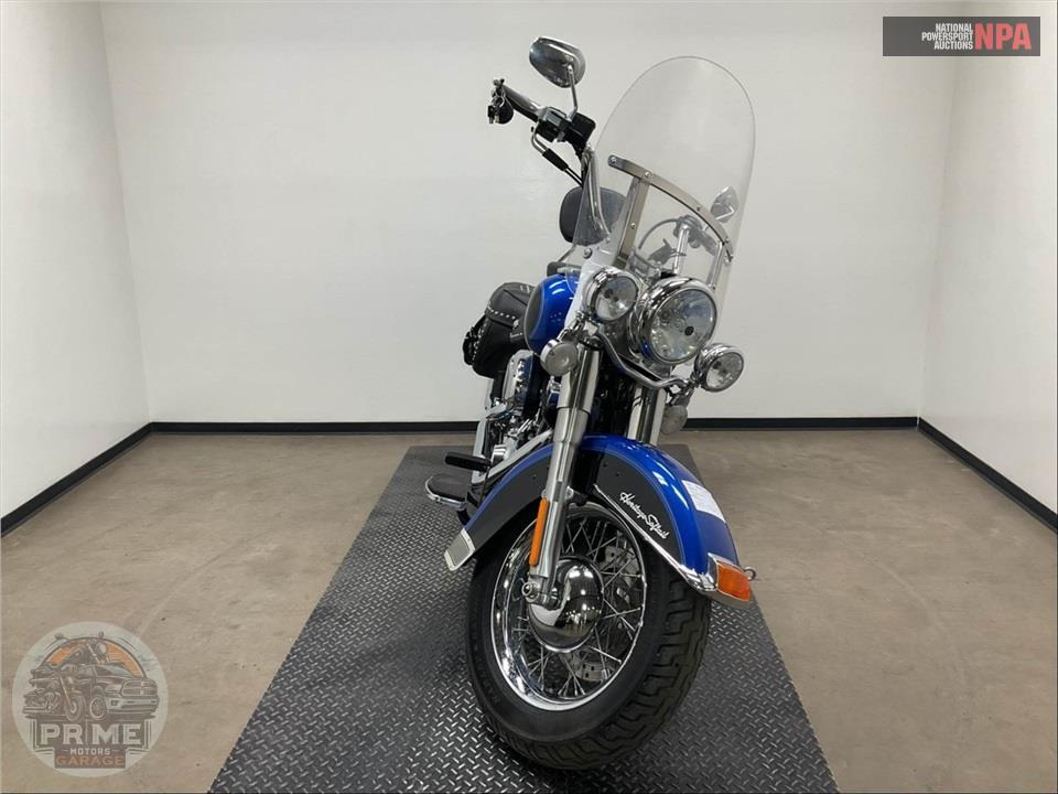 2008 Harley-Davidson FLSTC HERITAGE SOFTAIL CLASSIC — фото 2