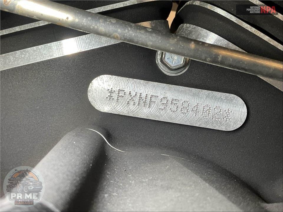 2015 Harley-Davidson FLHXSE CVO STREET GLIDE SPECIAL — фото 40