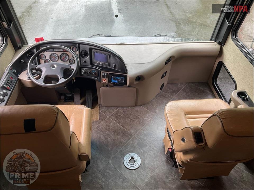 2015 Excursion M-33D (300HP) — фото 13