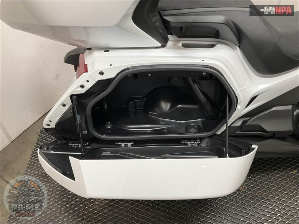 2024 Honda GL1800D GOLDWING TOUR DCT — фото 16