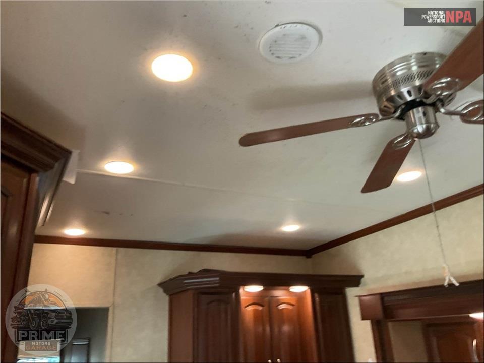 2014 Palomino By Forest River M-370FL - COLUMBUS FIFTH WHEEL SERIES — фото 33