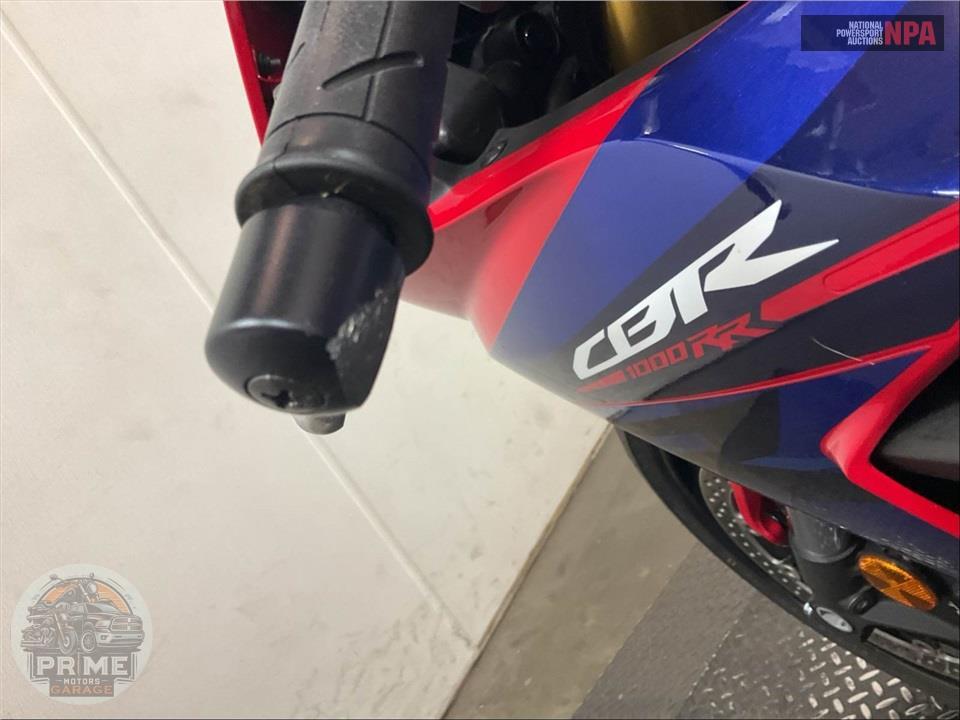 2024 Honda CBR1000RR ABS — фото 19