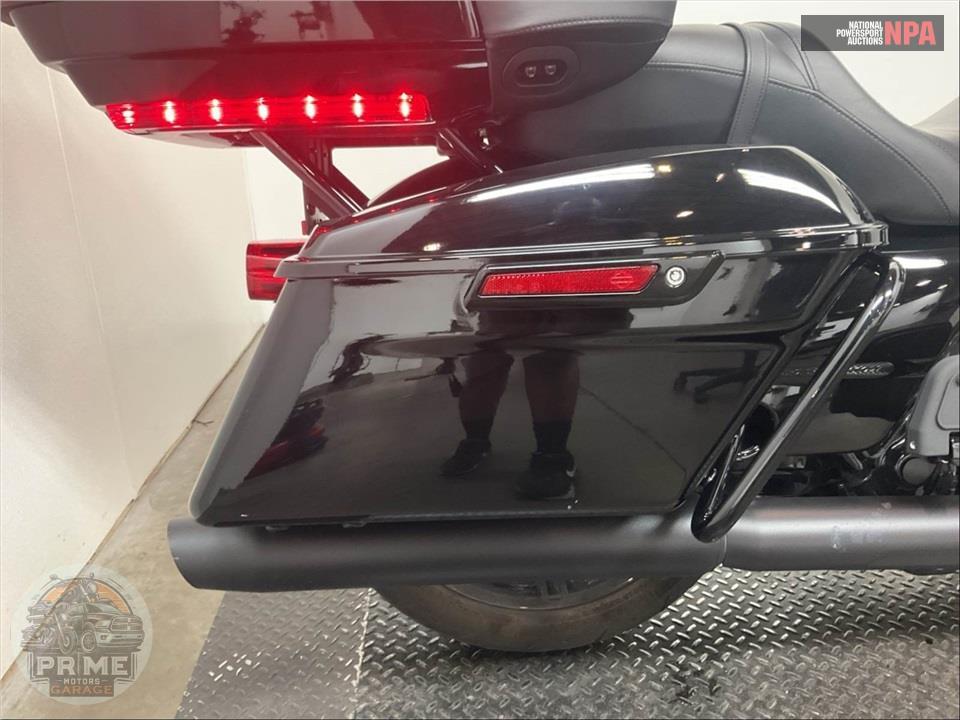 2023 Harley-Davidson FLHTK ELECTRA GLIDE ULTRA LIMITED — фото 21