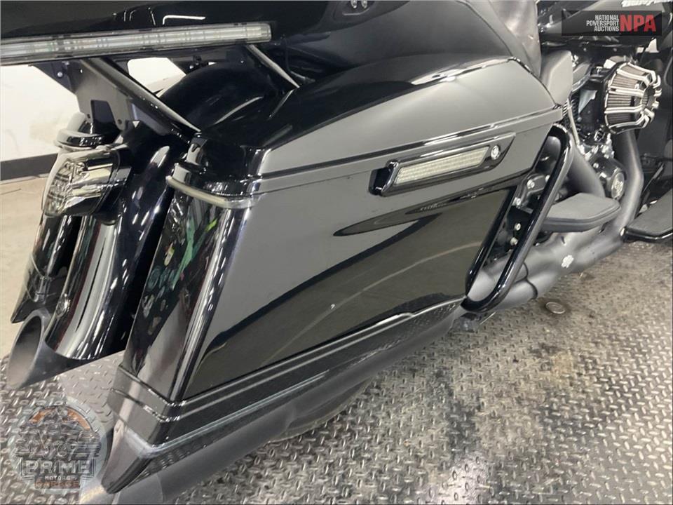 2020 Harley-Davidson FLTRK ROAD GLIDE LIMITED — фото 25