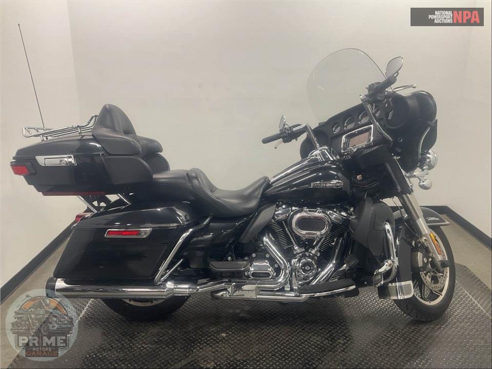 2018 Harley-Davidson FLHTCU ELECTRA GLIDE ULTRA CLASSIC — фото 1