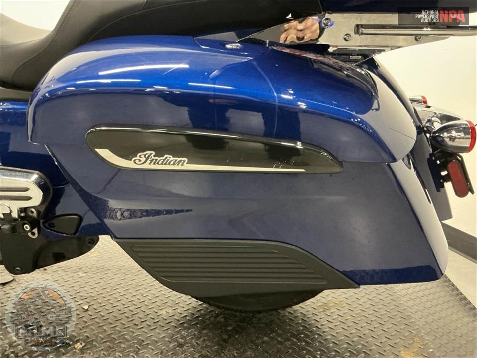 2021 Indian Motorcycle CHALLENGER LIMITED — фото 17